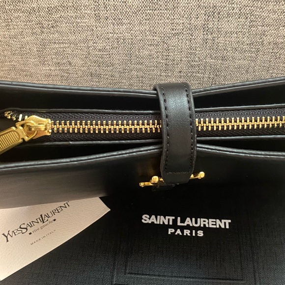 Black- Bag new✨ - Picture 4 of 7